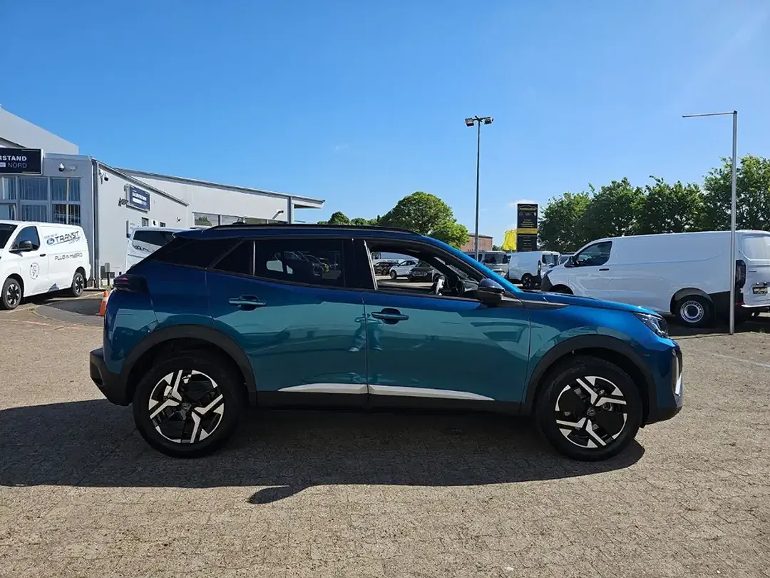 Peugeot 2008 - Thumbnail 6