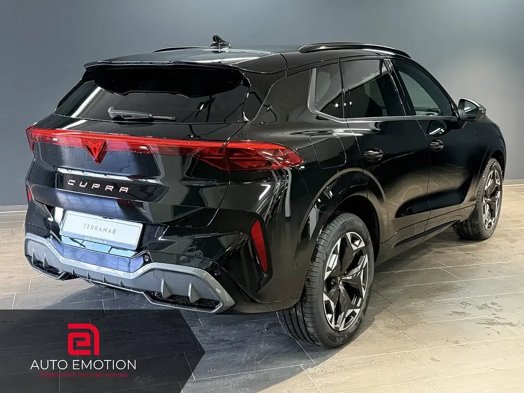 CUPRA Terramar - Thumbnail 3