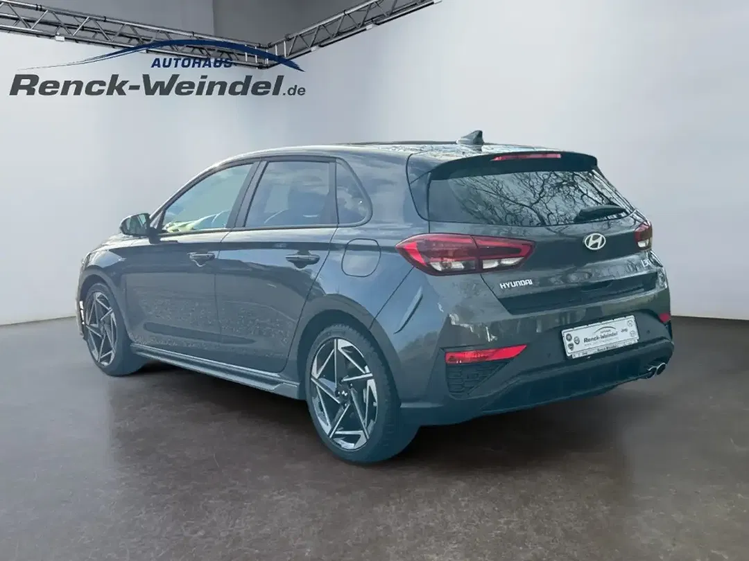 Hyundai i30 - Thumbnail 3