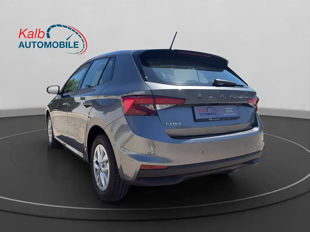 Skoda Fabia - Thumbnail 3