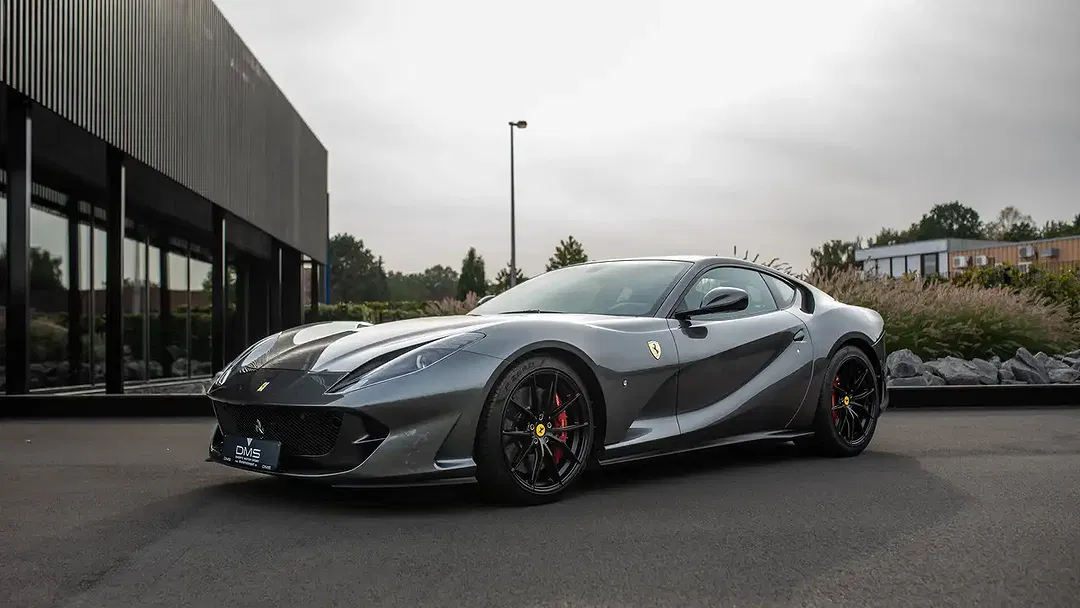 Ferrari 812 - Thumbnail 15