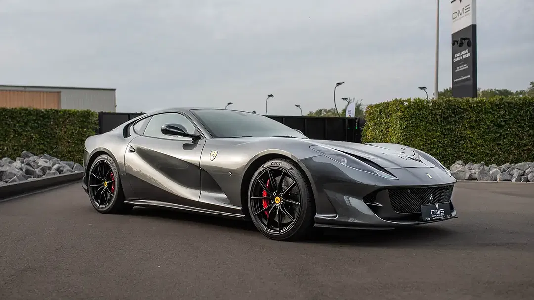 Ferrari 812 - Thumbnail 18