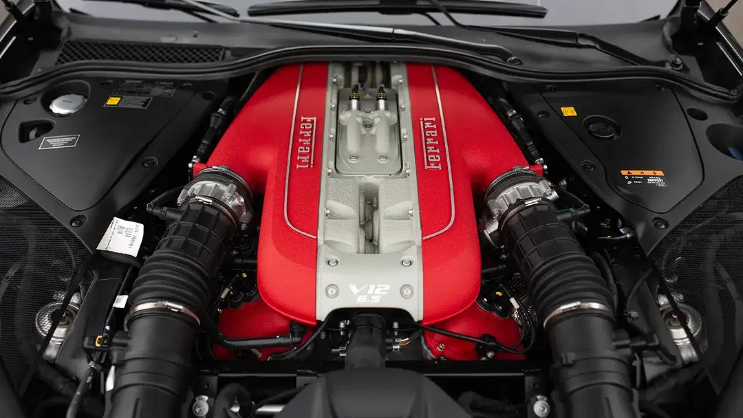 Ferrari 812 - Thumbnail 41