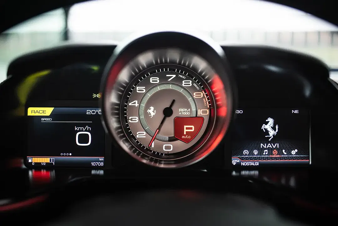 Ferrari 812 - Thumbnail 44