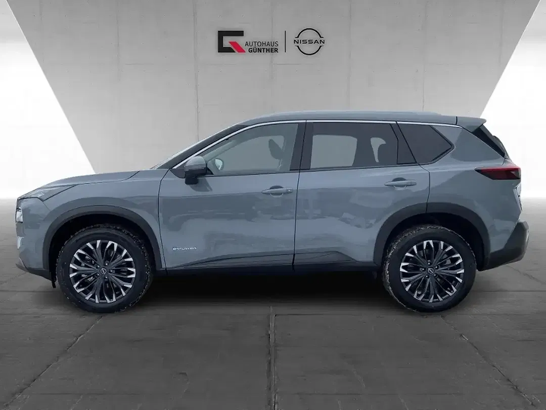 Nissan X-Trail - Thumbnail 1