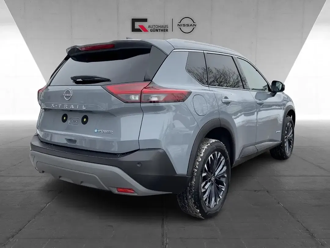 Nissan X-Trail - Thumbnail 3