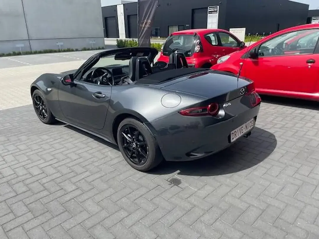 Mazda MX-5 - Thumbnail 4