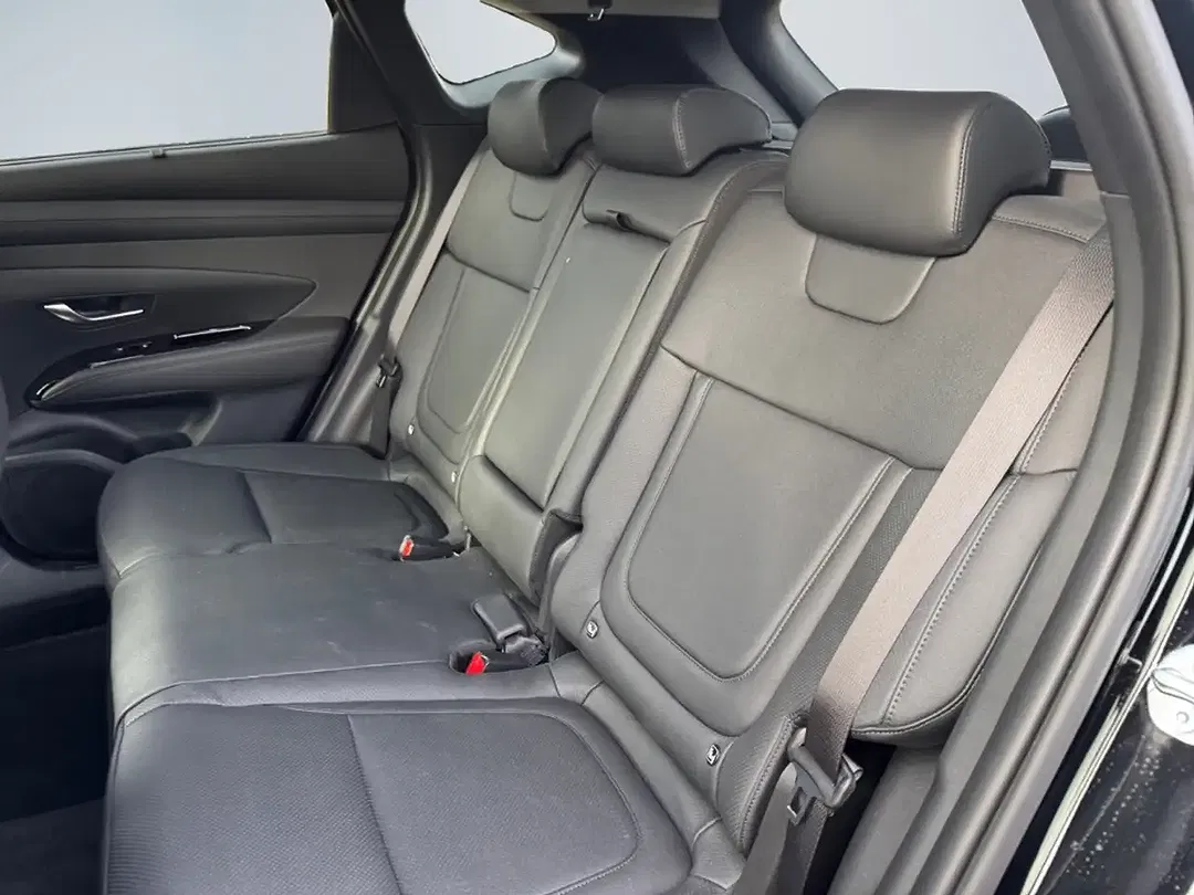 Hyundai TUCSON - Thumbnail 13