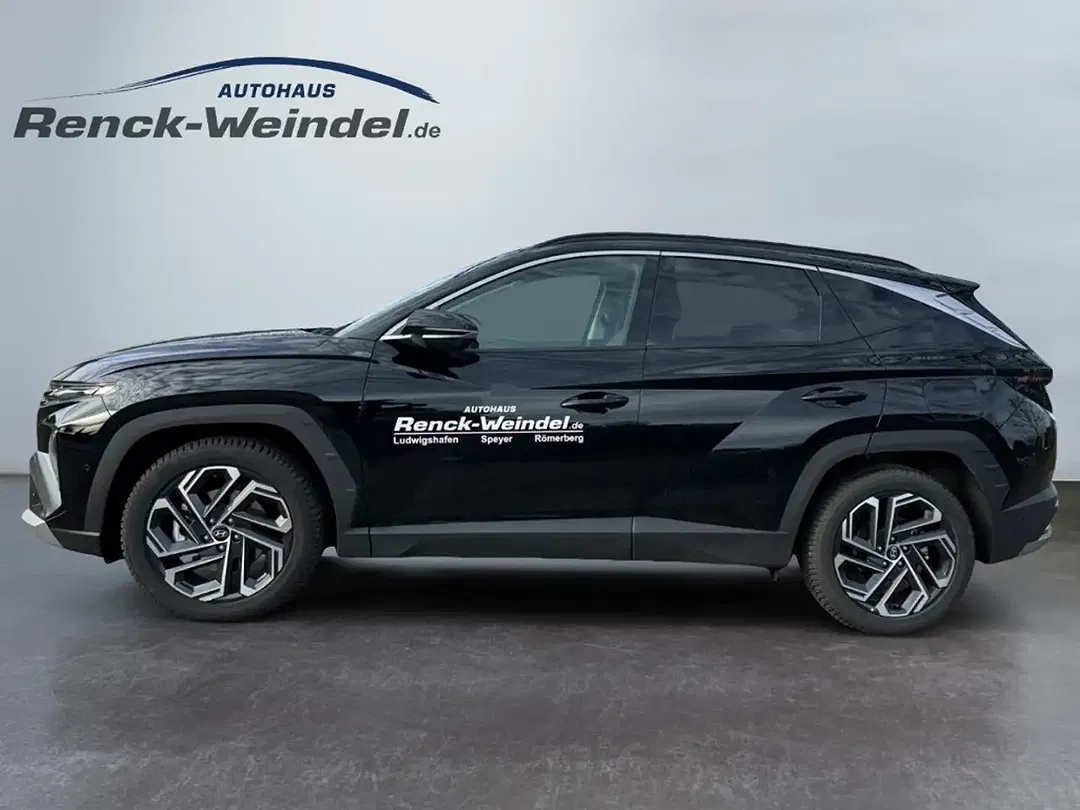 Hyundai TUCSON - Thumbnail 2