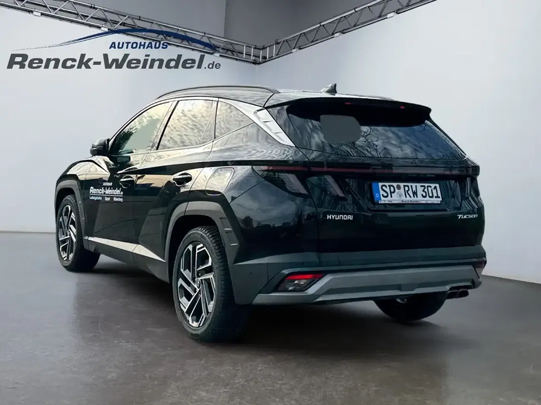 Hyundai TUCSON - Thumbnail 3