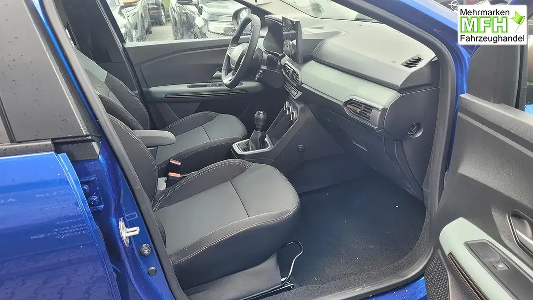 Dacia Sandero - Thumbnail 10