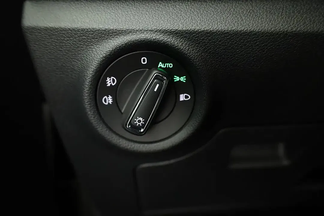 Skoda Kamiq - Thumbnail 9