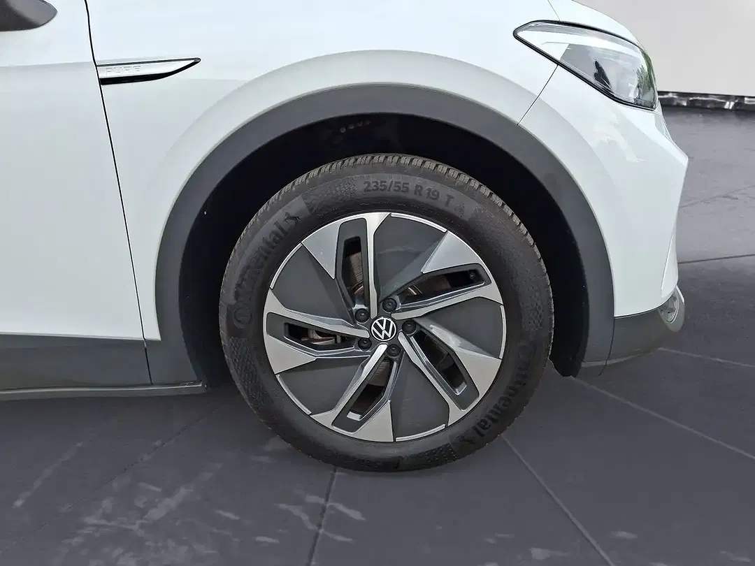 Volkswagen ID.4 - Thumbnail 11