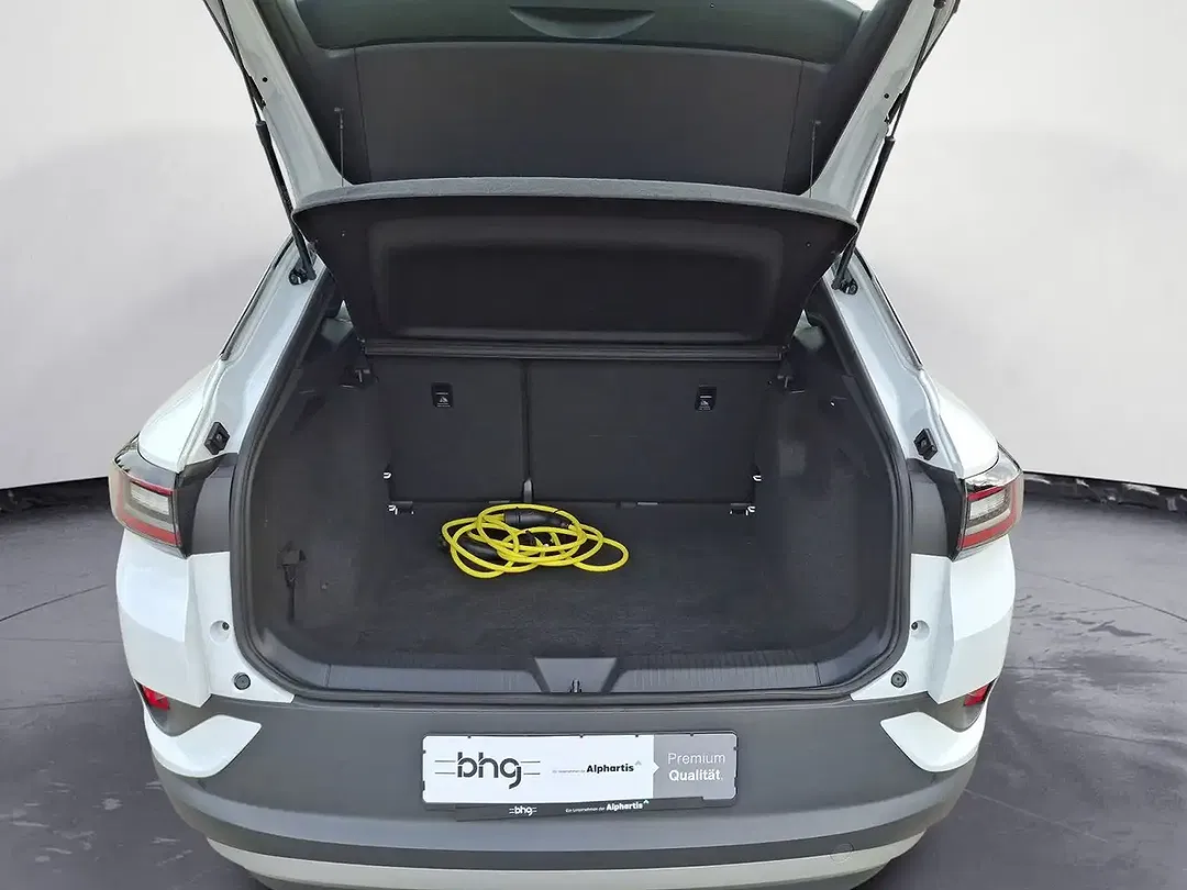 Volkswagen ID.4 - Thumbnail 12