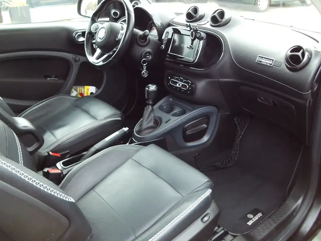 smart forTwo - Thumbnail 11