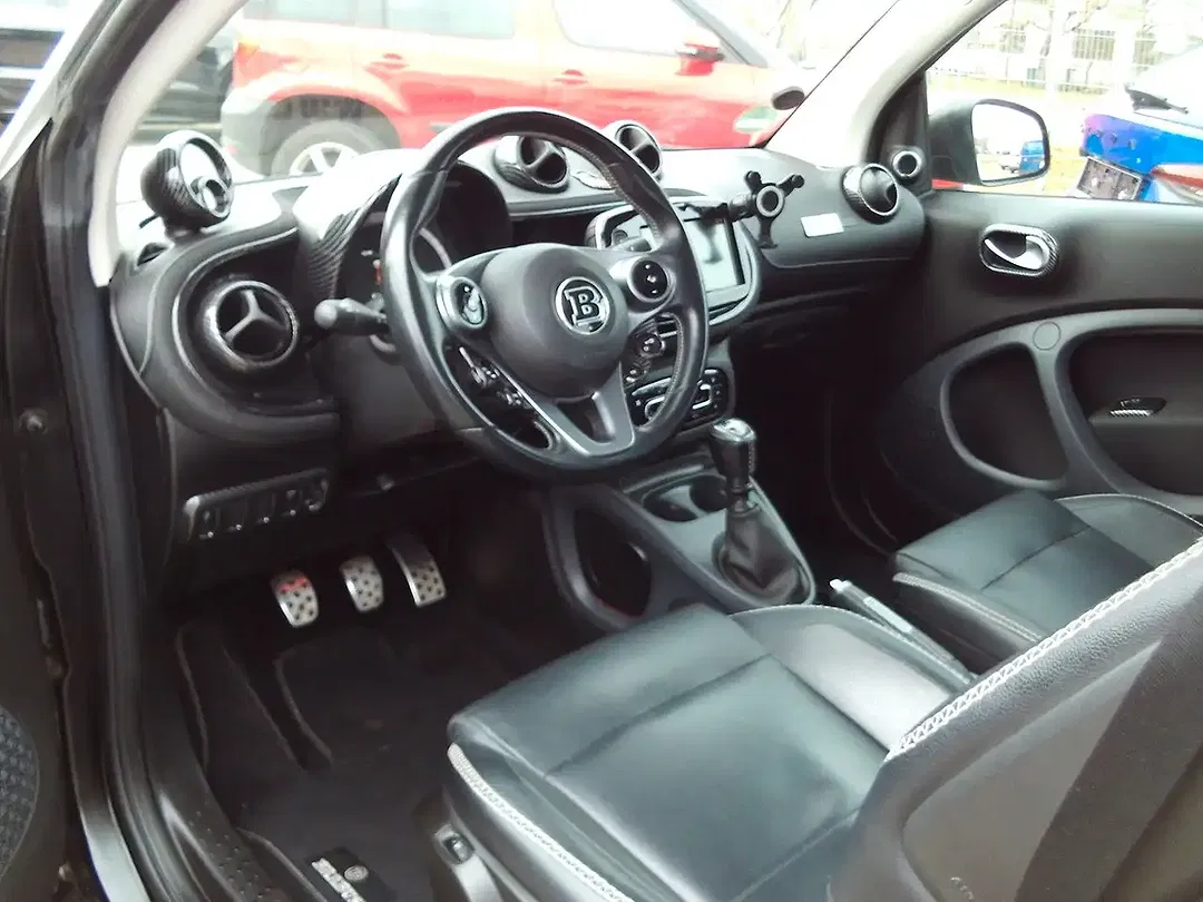 smart forTwo - Thumbnail 9