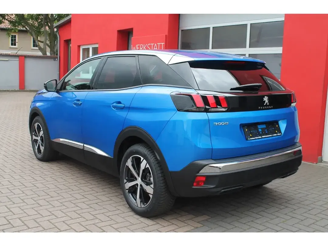 Peugeot 3008 - Thumbnail 3