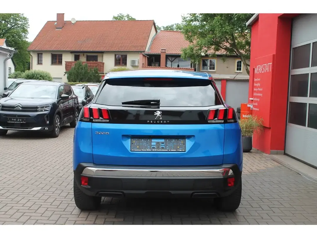 Peugeot 3008 - Thumbnail 4