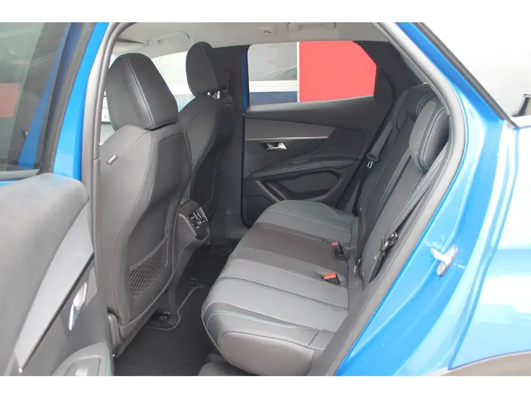 Peugeot 3008 - Thumbnail 8