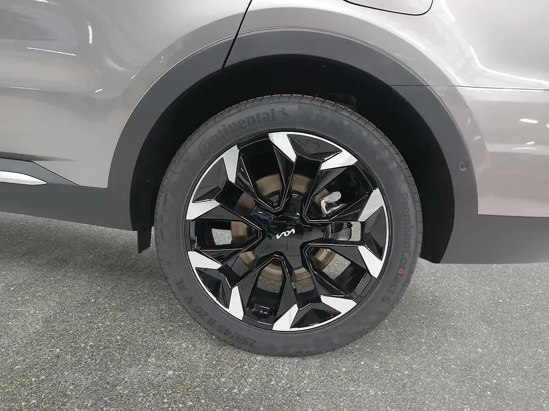 Kia Sorento - Thumbnail 6