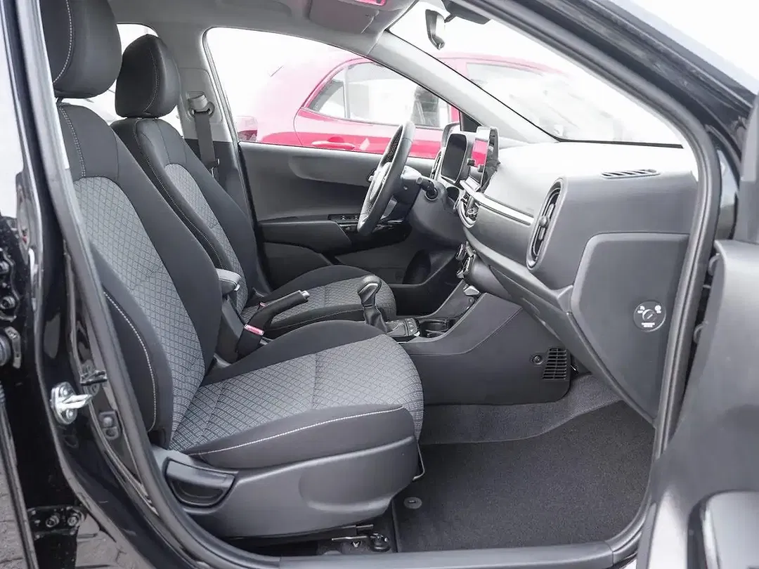Kia Picanto - Thumbnail 9