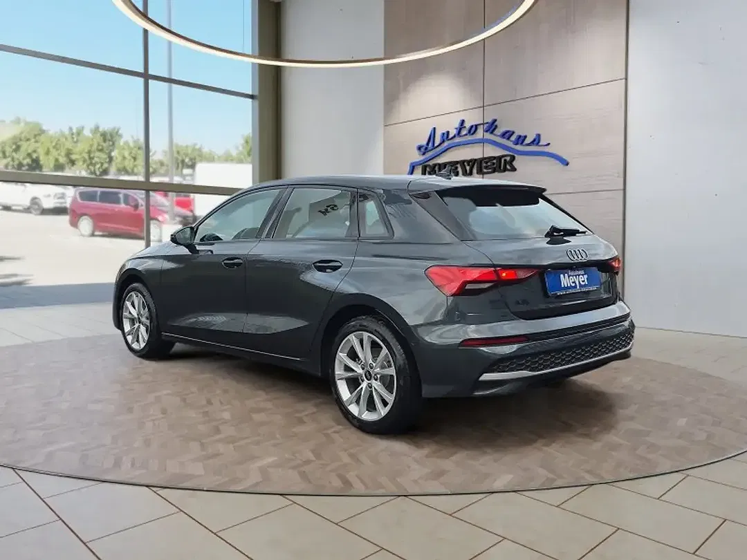 Audi A3 - Thumbnail 4