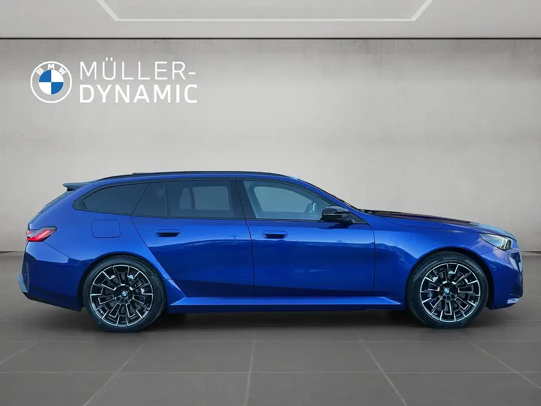BMW M5 - Thumbnail 7