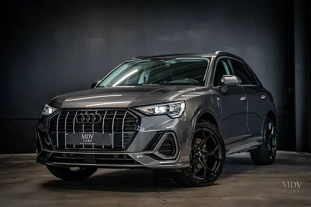 Audi Q3 - Thumbnail 1