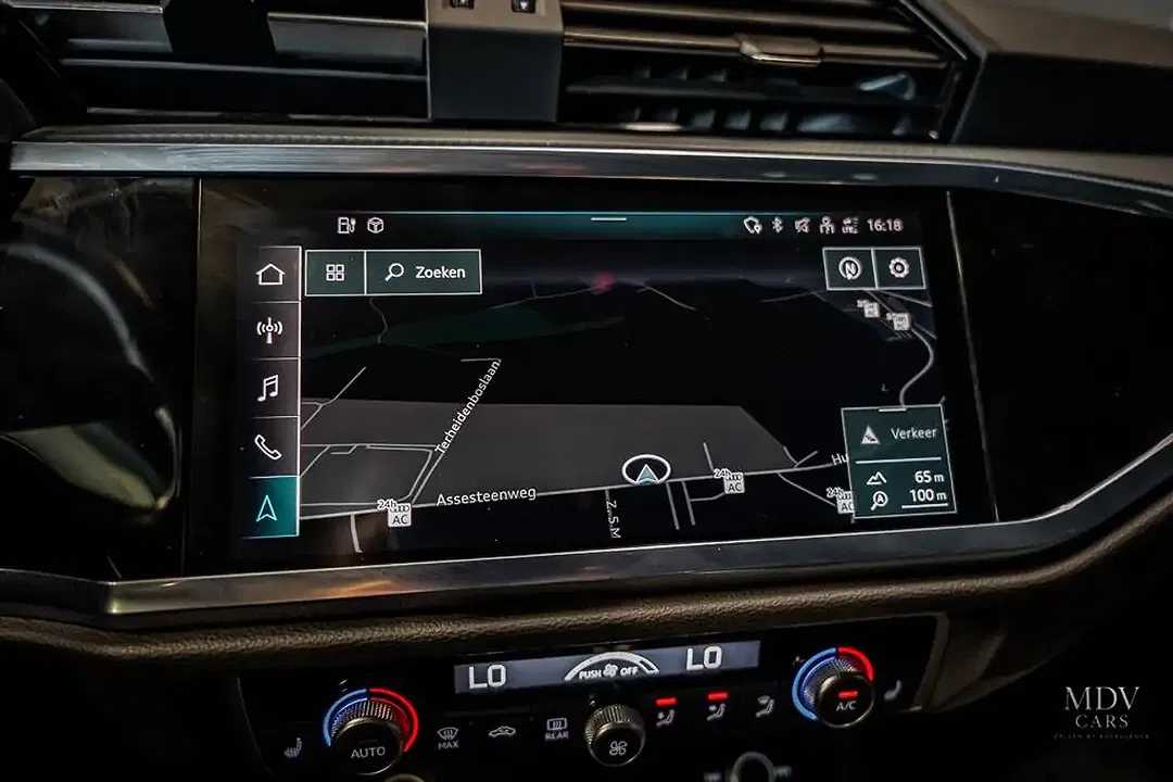 Audi Q3 - Thumbnail 11