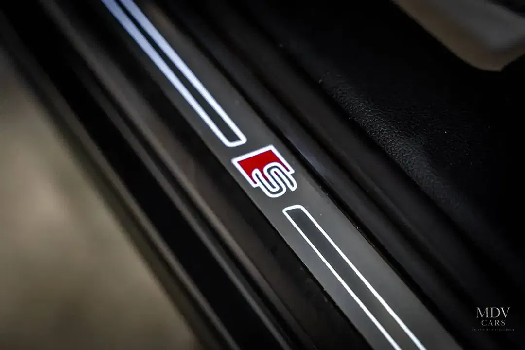 Audi Q3 - Thumbnail 8