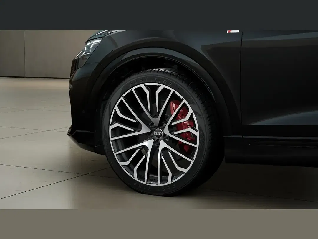 Audi Q8 - Thumbnail 6