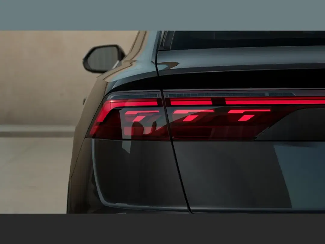 Audi Q8 - Thumbnail 8