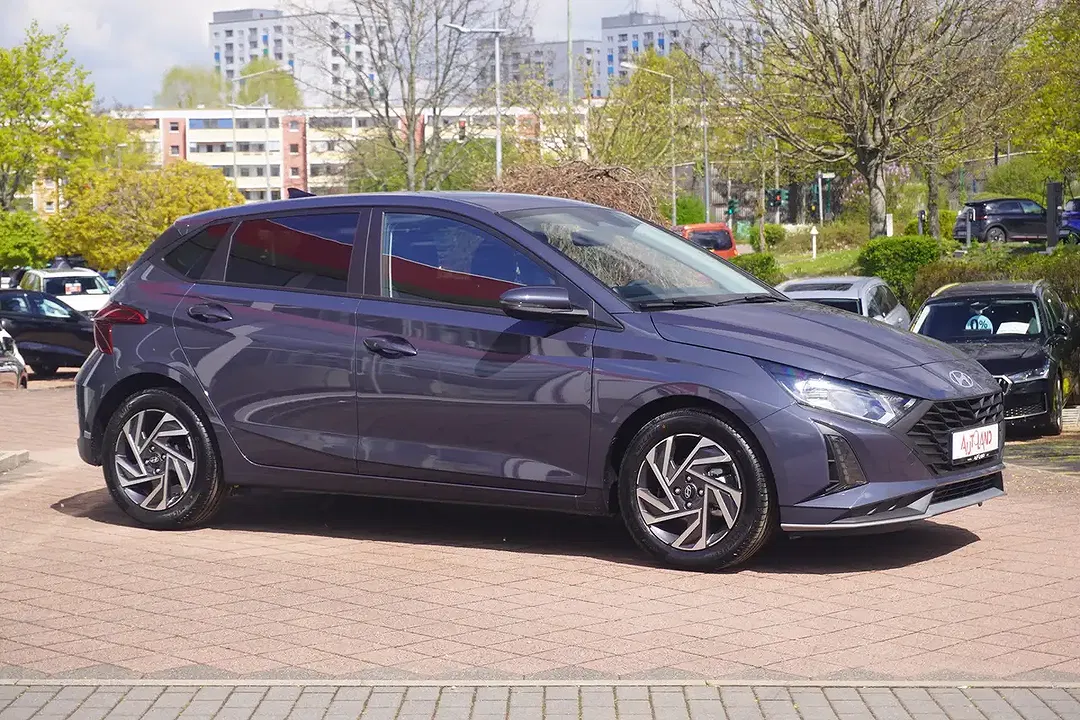 Hyundai i20 - Thumbnail 4