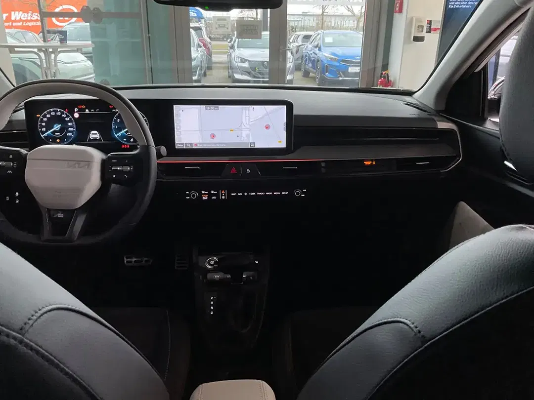 Kia Stonic - Thumbnail 12