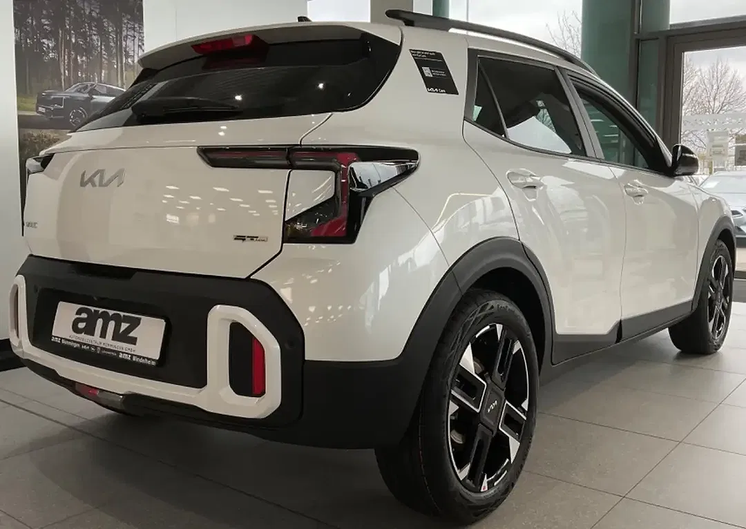 Kia Stonic - Thumbnail 7