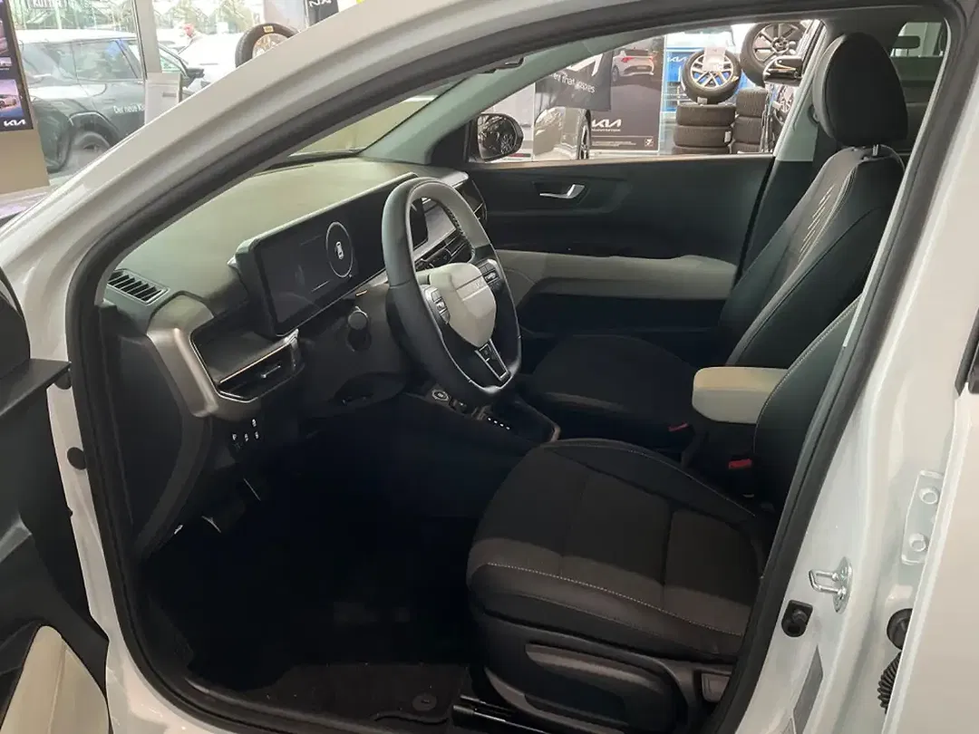 Kia Stonic - Thumbnail 8