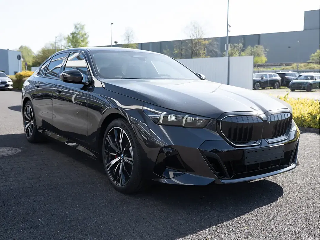 BMW 520 - Thumbnail 4