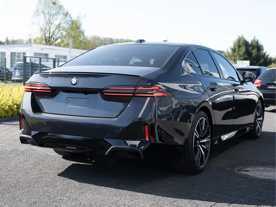 BMW 520 - Thumbnail 5