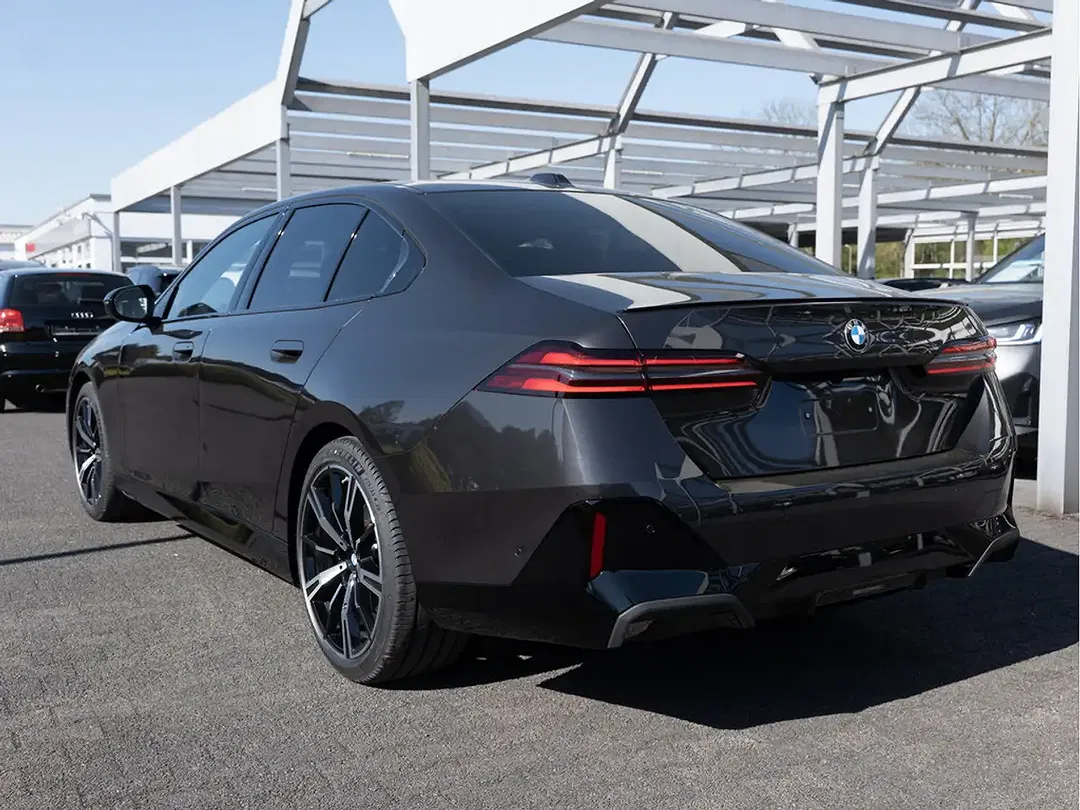 BMW 520 - Thumbnail 7