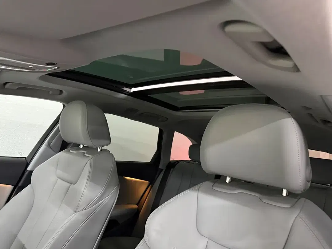 Audi A4 - Thumbnail 13