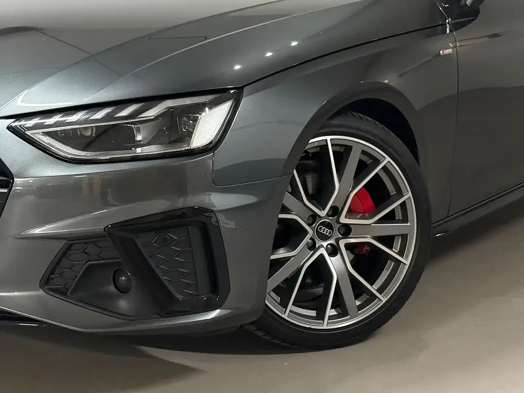 Audi A4 - Thumbnail 15