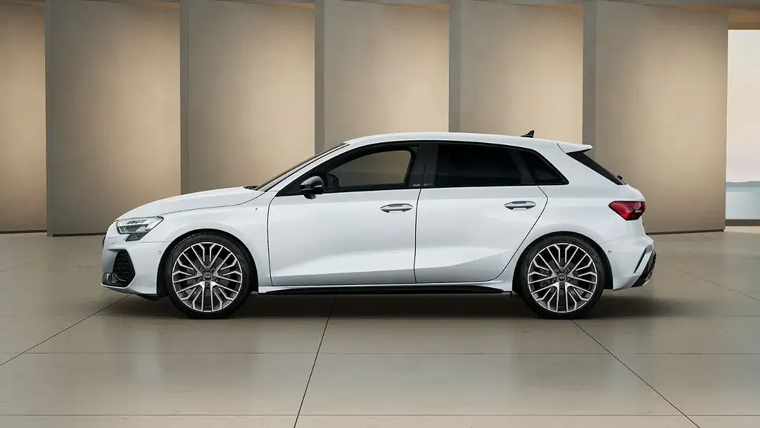 Audi A3 - Thumbnail 3