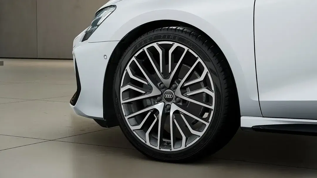 Audi A3 - Thumbnail 5