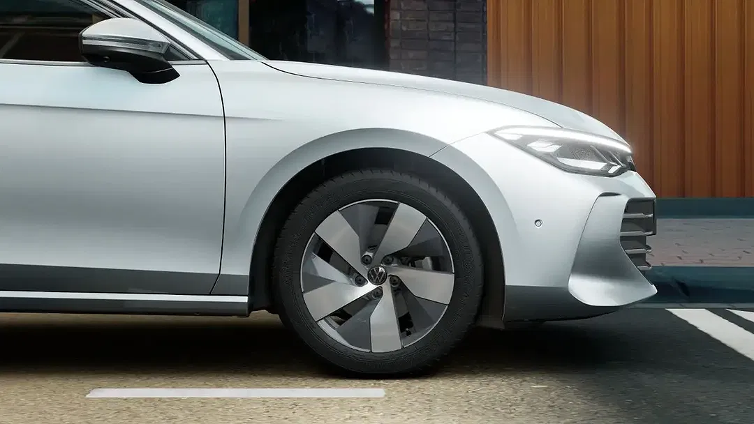 Volkswagen Passat Variant - Thumbnail 7