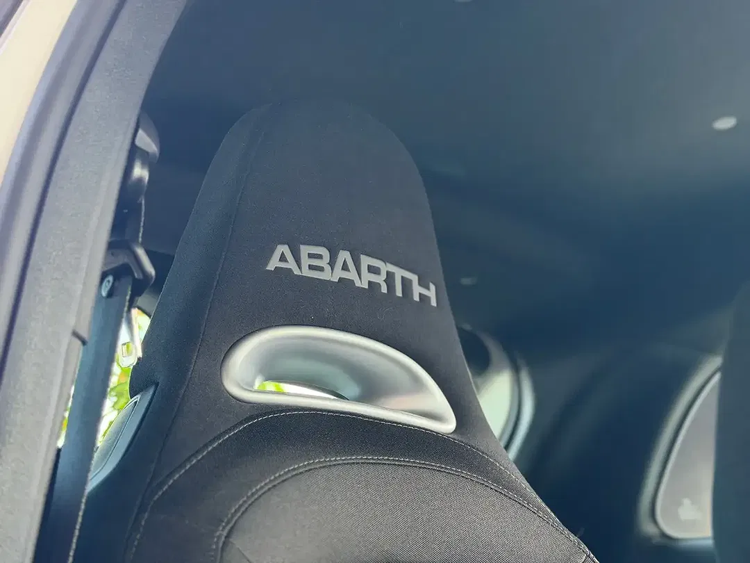 Abarth 695 - Thumbnail 11