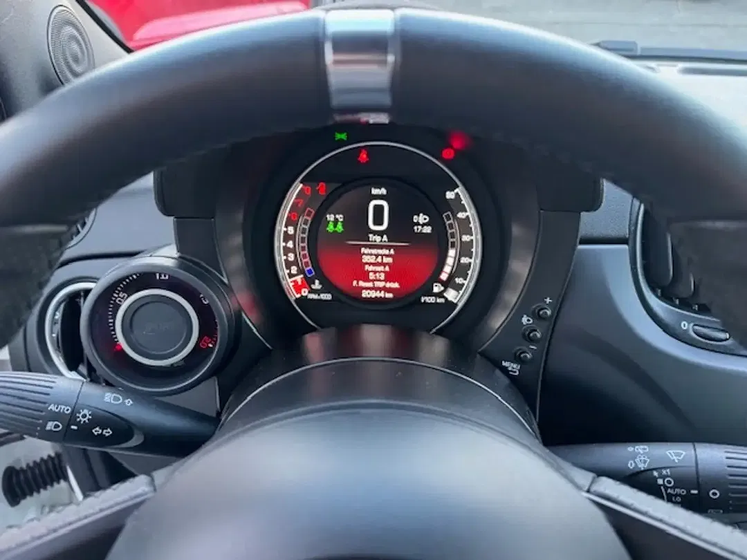 Abarth 695 - Thumbnail 15