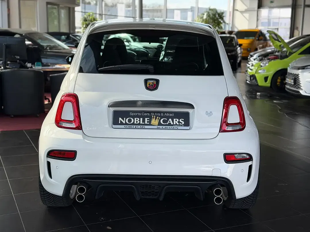 Abarth 695 - Thumbnail 5