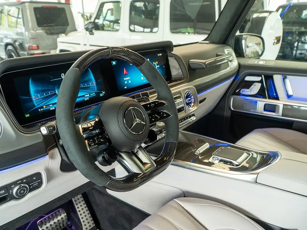 Mercedes-Benz G 63 AMG - Thumbnail 11