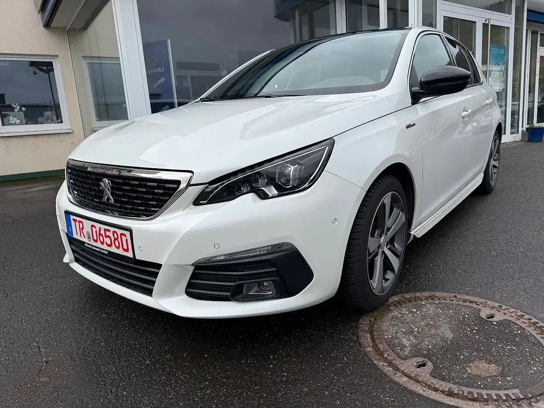 Peugeot 308 - Thumbnail 1