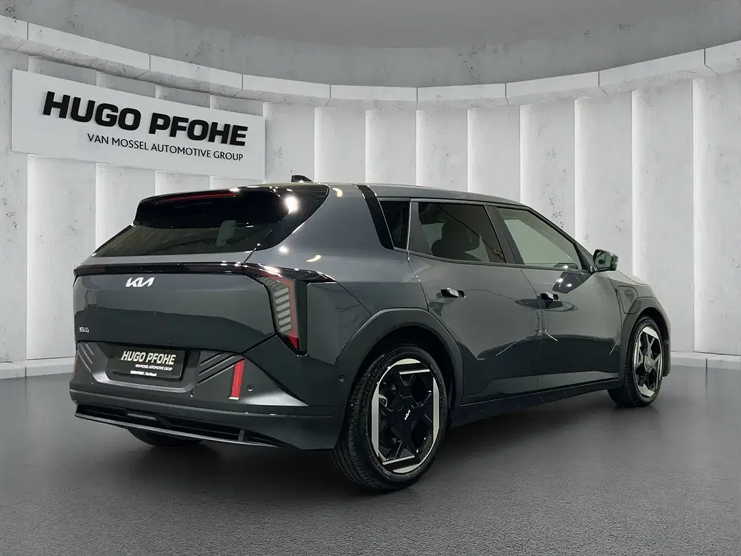 Kia EV4 - Thumbnail 5